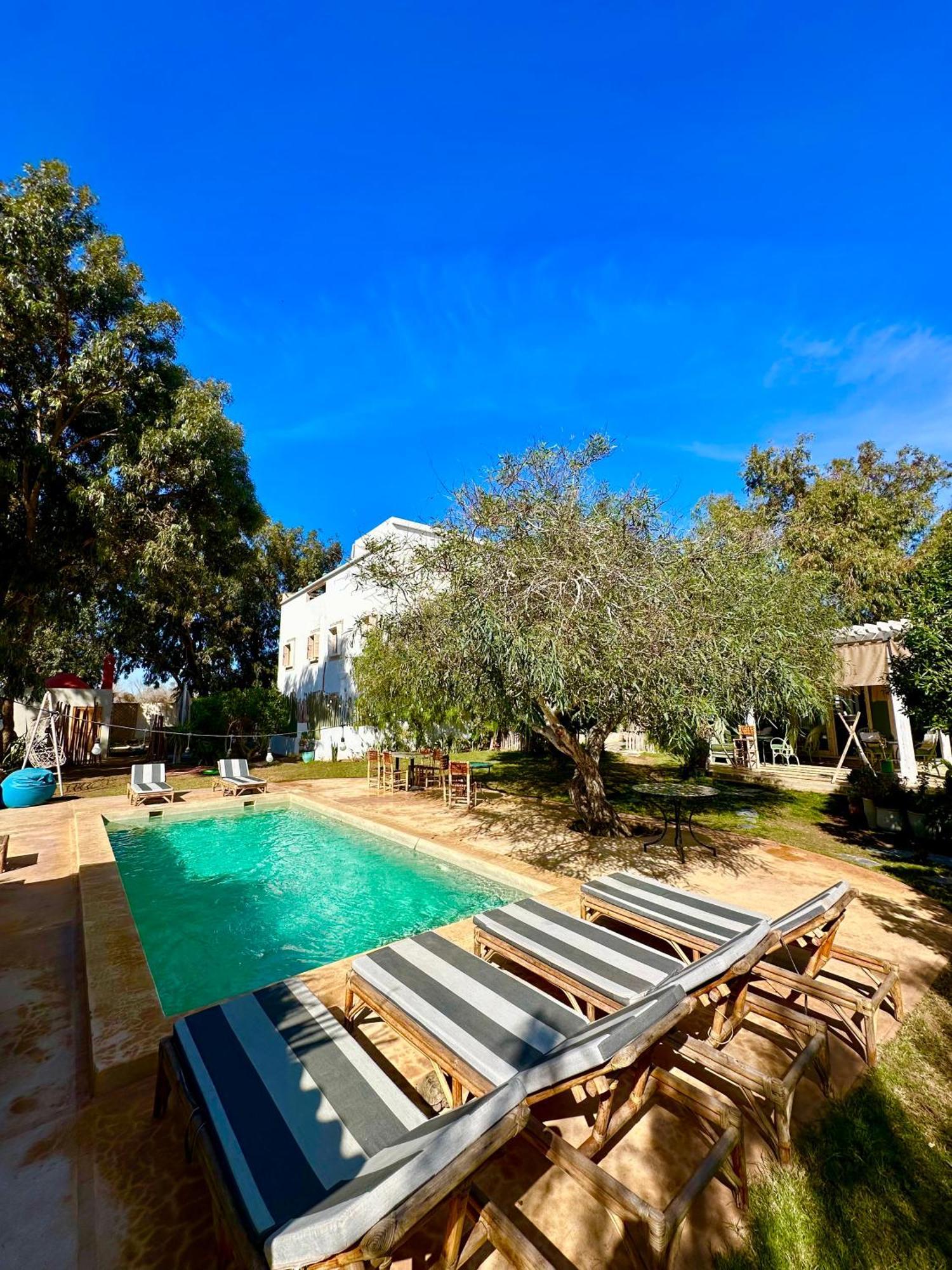 Villa Nour As-Sawíra Exteriér fotografie